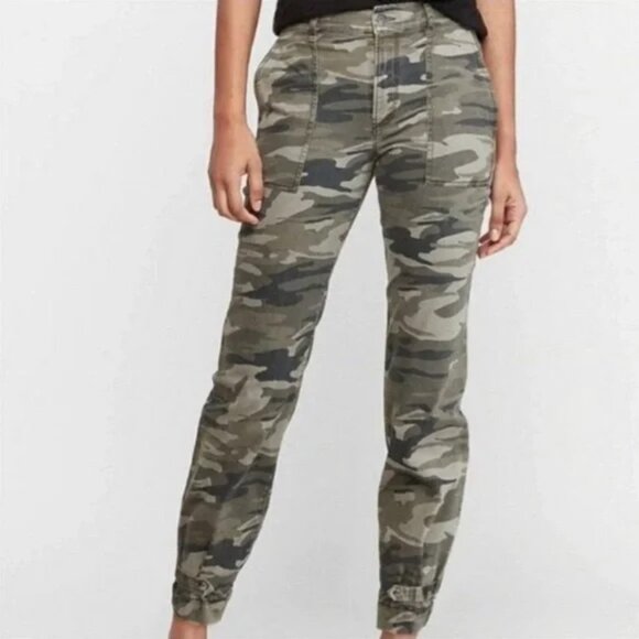Express Stretch Cropped Straight High Rise Camo Pant - Picture 3 of 13